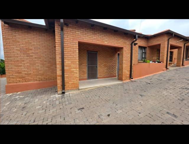 3 BEDROOM PROPERTY TO RENT IN ERASMIA